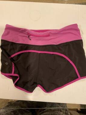 Lululemon Turbo Run Low-Rise Performance Running Shorts Black Pink
